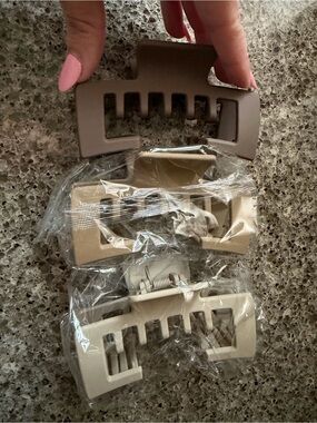 Hair clips for a baseball hat - Taupe, Beige & Cream